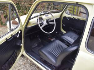 Image 19/30 of SEAT 600 D (1972)