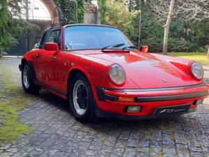 Image 3/10 of Porsche 911 Carrera 3.2 (1985)