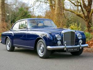 Image 1/50 of Bentley S 3 Continental (1962)