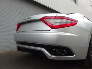 Image 18/98 de Maserati GranTurismo 4.2 (2009)