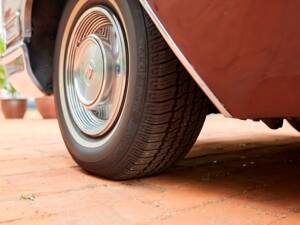 Bild 78/200 von Cadillac Coupe DeVille (1968)