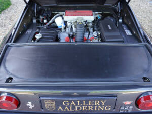 Image 10/50 of Ferrari 328 GTS (1987)