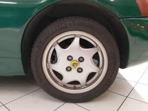 Image 35/46 of Lotus Elan SE (1992)