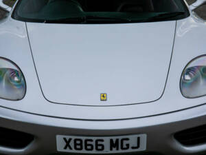 Image 36/39 of Ferrari 360 Modena (2001)