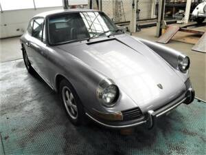 Immagine 6/45 di Porsche 912 (1968)