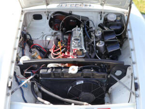 Bild 17/50 von MG MGB (1972)