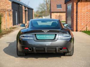 Image 10/50 of Aston Martin DBS (2011)