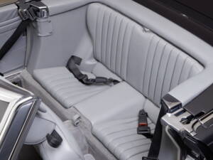 Image 20/30 of Mercedes-Benz 300 SL (1986)