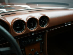 Image 47/50 of Mercedes-Benz 280 SL (1979)