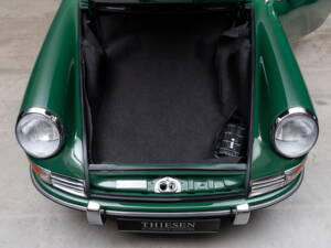 Image 13/23 de Porsche 912 (1966)