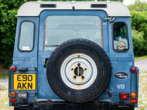 Image 13/50 of Land Rover 110 (1988)