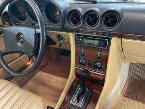 Bild 14/17 von Mercedes-Benz 280 SL (1983)