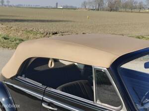 Image 19/35 de Volkswagen Coccinelle 1303 (1972)