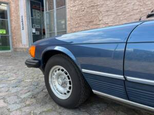 Afbeelding 15/146 van Mercedes-Benz 380 SL (1982)
