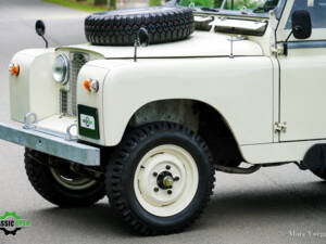 Image 19/55 of Land Rover 88 (1958)