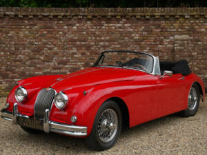 Image 1/50 of Jaguar XK 150 DHC (1960)