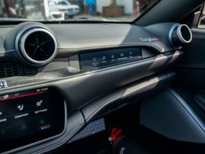Image 39/44 of Ferrari Portofino M (2022)