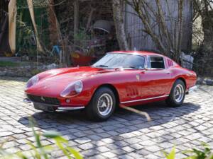 Image 29/52 of Ferrari 275 GTB (1965)