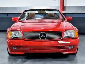 Afbeelding 3/7 van Mercedes-Benz SL 500 (1993)