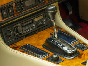 Image 20/50 of Jaguar XJS 6.0 (1993)