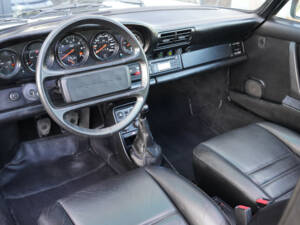 Image 3/50 of Porsche 911 Turbo 3.3 (1986)