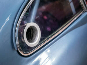 Imagen 33/50 de Jaguar E-Type 3.8 (1961)