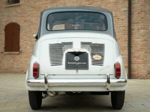 Image 18/50 of FIAT 600 D Multipla (1963)