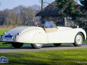 Image 18/49 of Jaguar XK 120 OTS (Alloy) (1949)