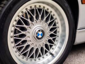 Image 35/35 de BMW 850Ci (1994)