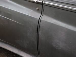 Image 14/50 of Bentley S 1 (1956)