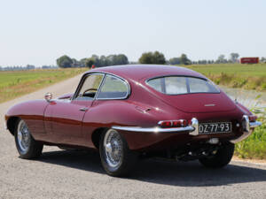 Image 38/50 de Jaguar Type E 3.8 (1964)