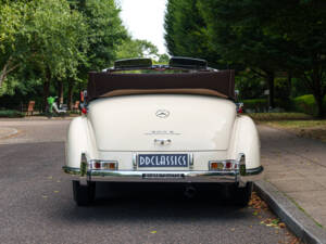 Image 6/29 de Mercedes-Benz 300 S Cabriolet A (1955)