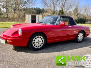 Image 4/10 of Alfa Romeo 2.0 Spider (1990)