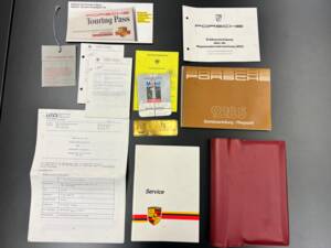 Bild 16/17 von Porsche 928 S (1985)