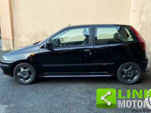 Immagine 4/10 di FIAT Punto GT (1998)