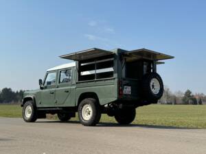 Image 45/56 de Land Rover Defender 130 Double Cab (2010)