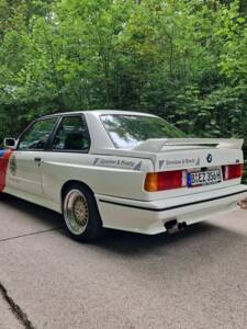 Image 7/70 of BMW M3 (1990)