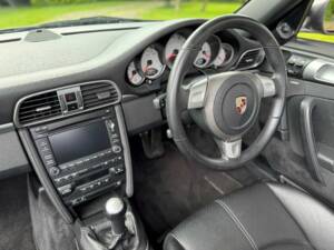 Bild 26/30 von Porsche 911 Carrera 4S (2009)