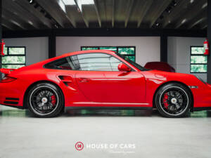 Image 5/24 of Porsche 911 Turbo (2012)