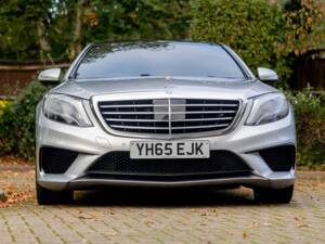 Image 6/43 of Mercedes-Benz C 63 S AMG (2015)