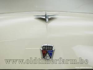 Imagen 13/15 de Ford Fairlane Victoria (1954)