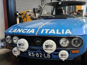 Image 3/5 of Lancia Fulvia 3 (1975)