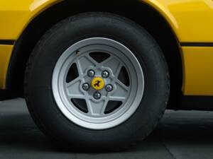 Image 20/50 de Ferrari 308 GTBi (1981)