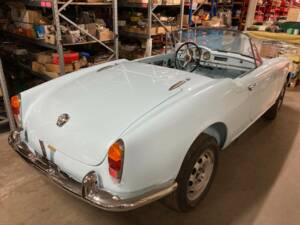 Image 3/8 of Alfa Romeo Giulietta Spider (1960)