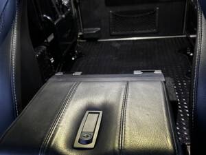 Image 46/62 de Land Rover Defender 90 (2003)