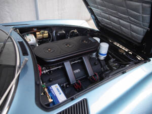 Image 15/40 of Ferrari 365 GT 2+2 (1969)