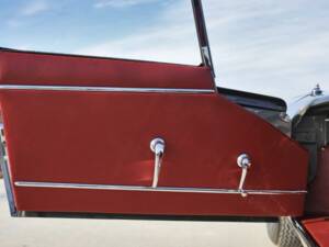 Image 33/50 de Jaguar E-Type 3.8 Flat Floor (1961)