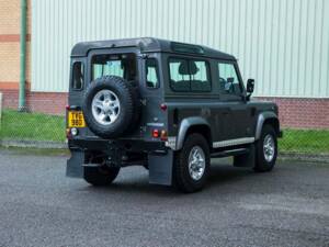 Bild 8/50 von Land Rover Defender 90 (2013)