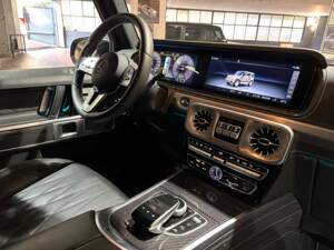 Afbeelding 14/33 van Mercedes-Benz G 400 d (LWB) (2020)