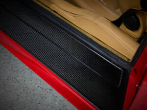 Image 68/99 of Ferrari F 355 Berlinetta (1997)